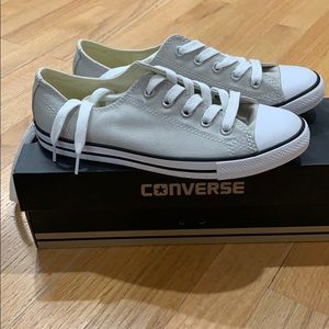 Converse - Tennis shoes